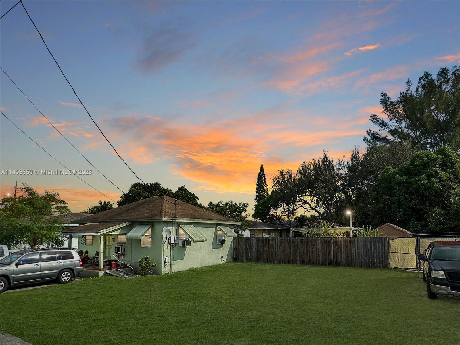 Photo of 914 NW 6th Ave in Hallandale Beach, FL