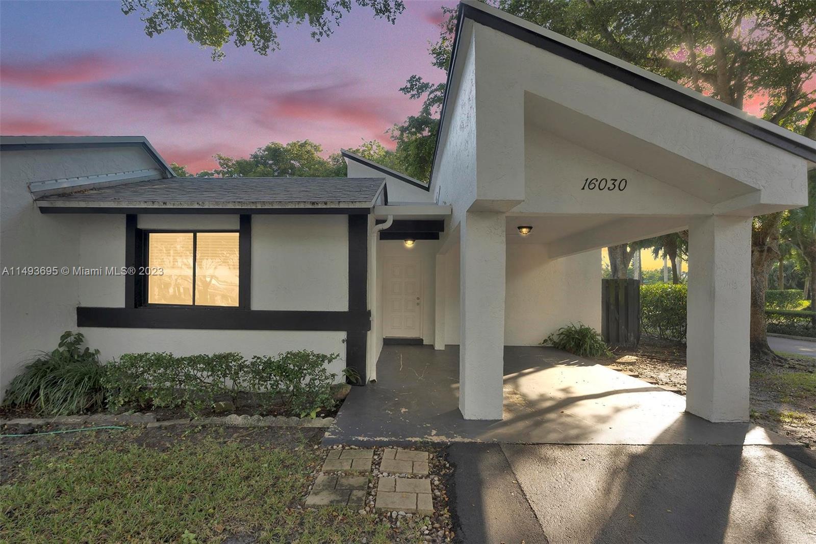 Photo of 16030 Fairway Cir #52 in Weston, FL