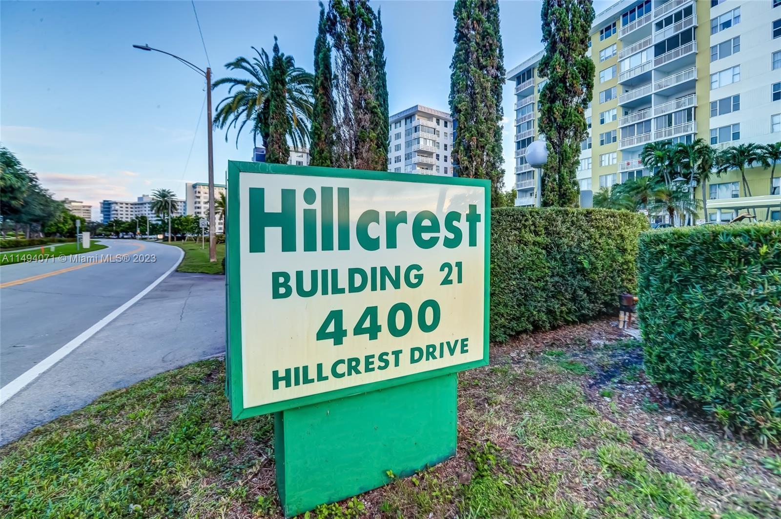 Photo of 4400 Hillcrest Dr #506A in Hollywood, FL