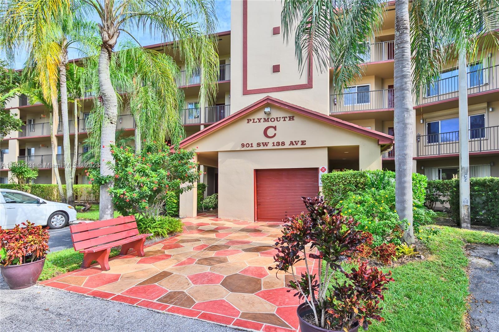 Photo of 901 SW 138th Ave #203C in Pembroke Pines, FL