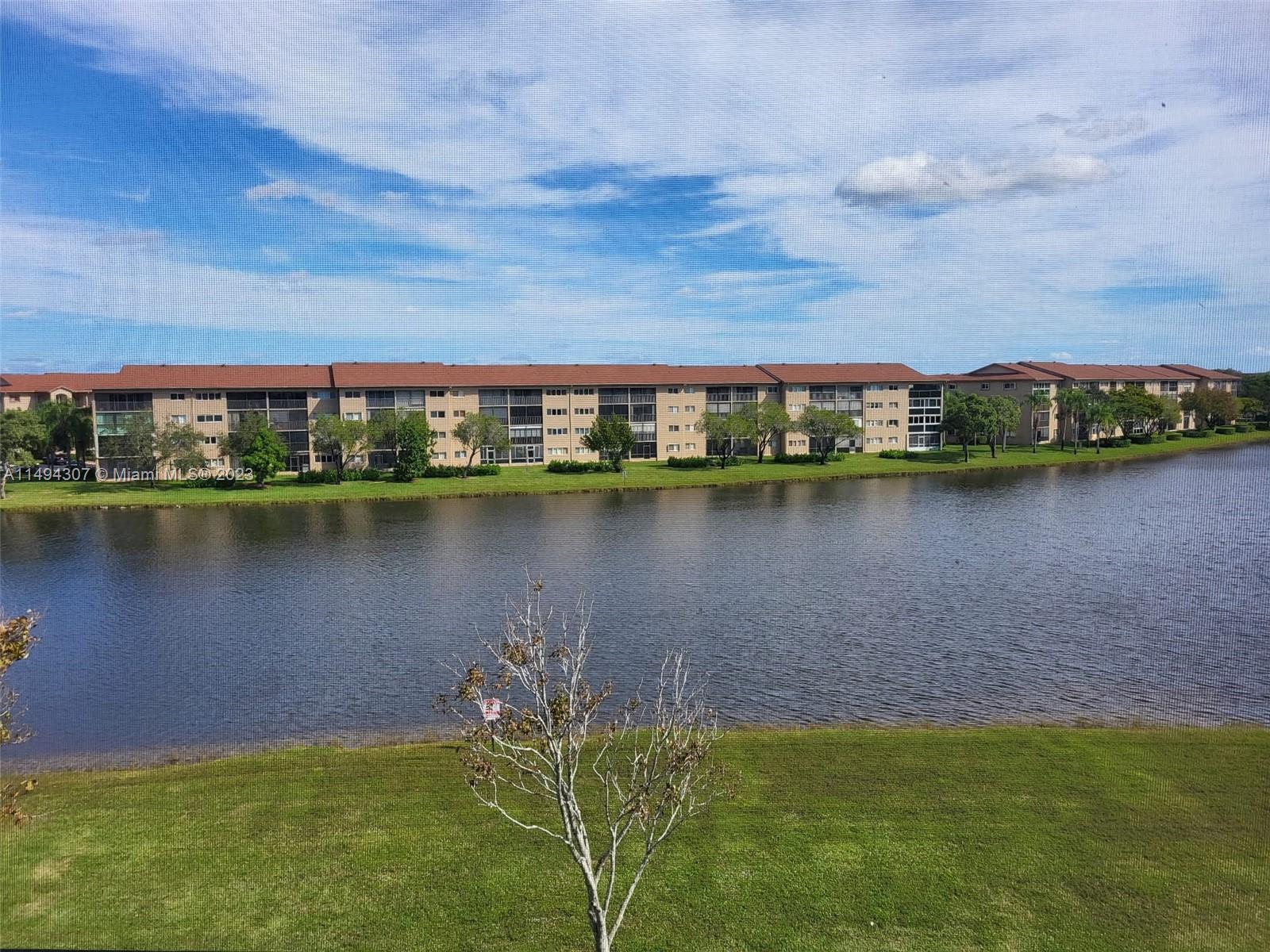 Photo of 1351 SW 141st Ave #408G in Pembroke Pines, FL