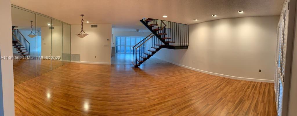 Photo of 6506 Kendale Lakes Dr #309 in Miami, FL