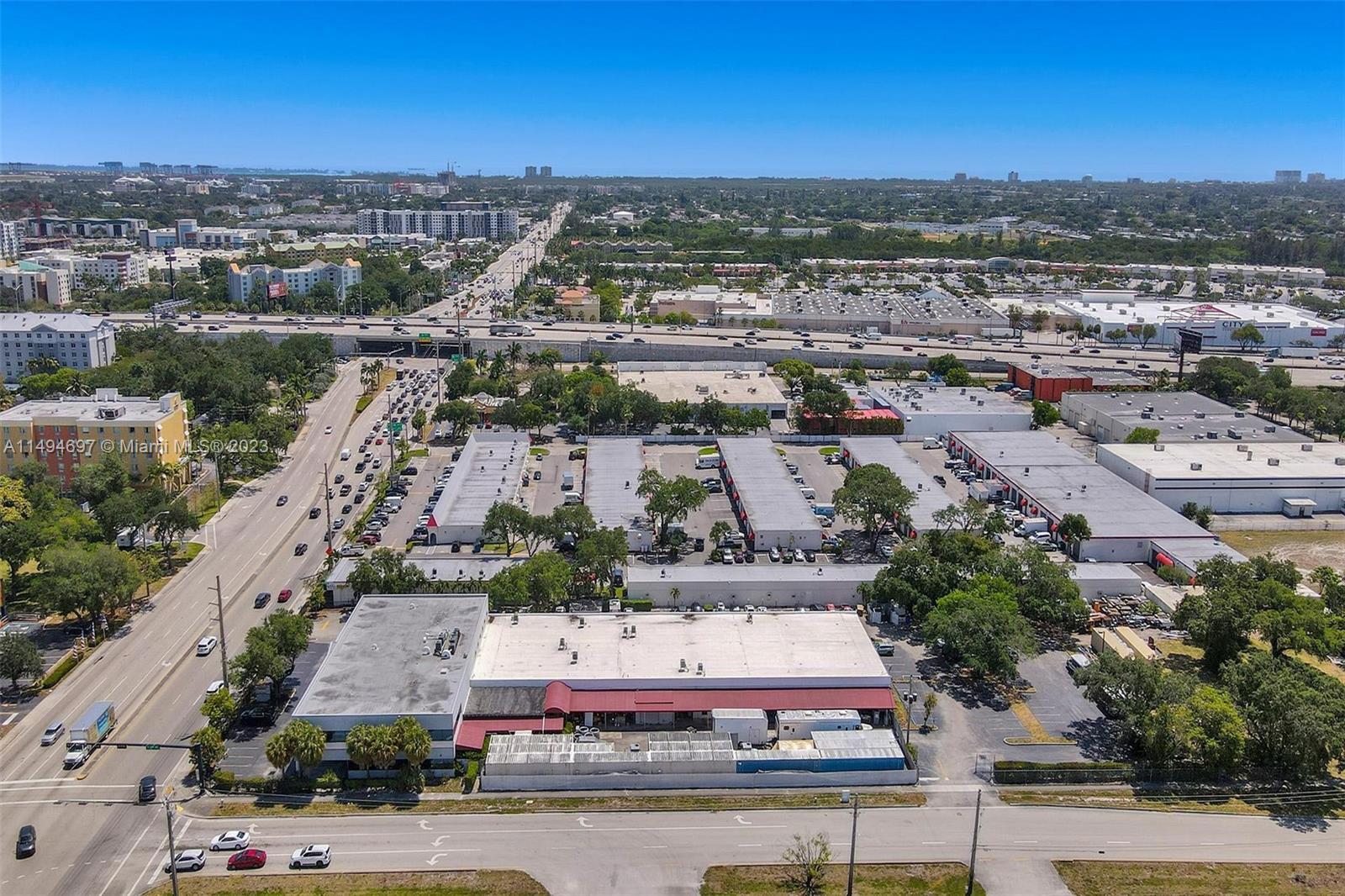 Photo of 2870 Stirling Rd in Hollywood, FL