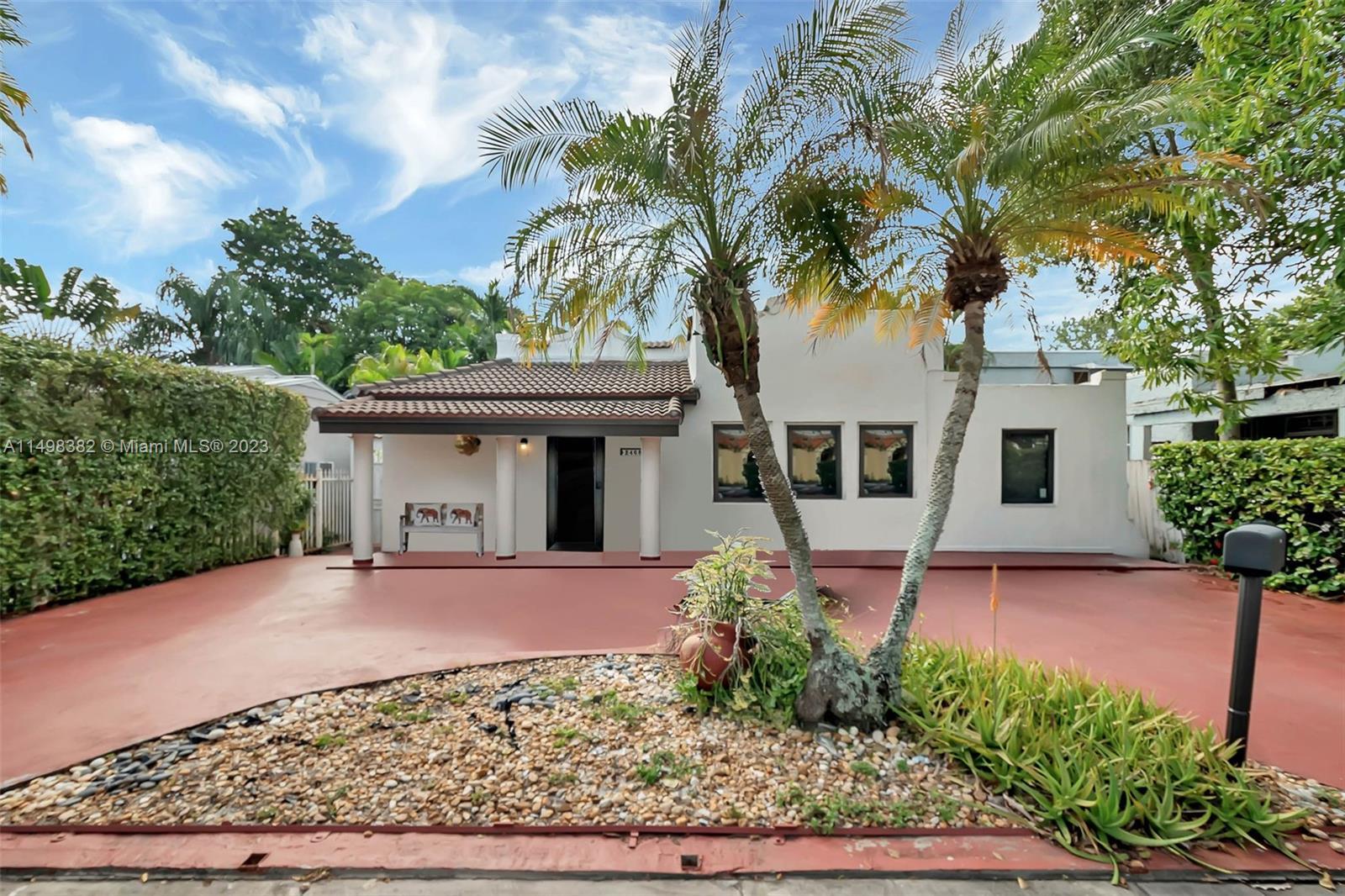 Photo of 2468 SW 22nd Ter in Miami, FL