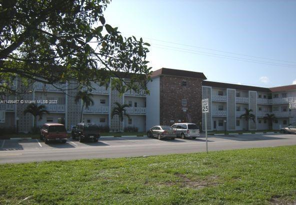 Photo of 1330 NW 43rd Ave #204 in Lauderhill, FL
