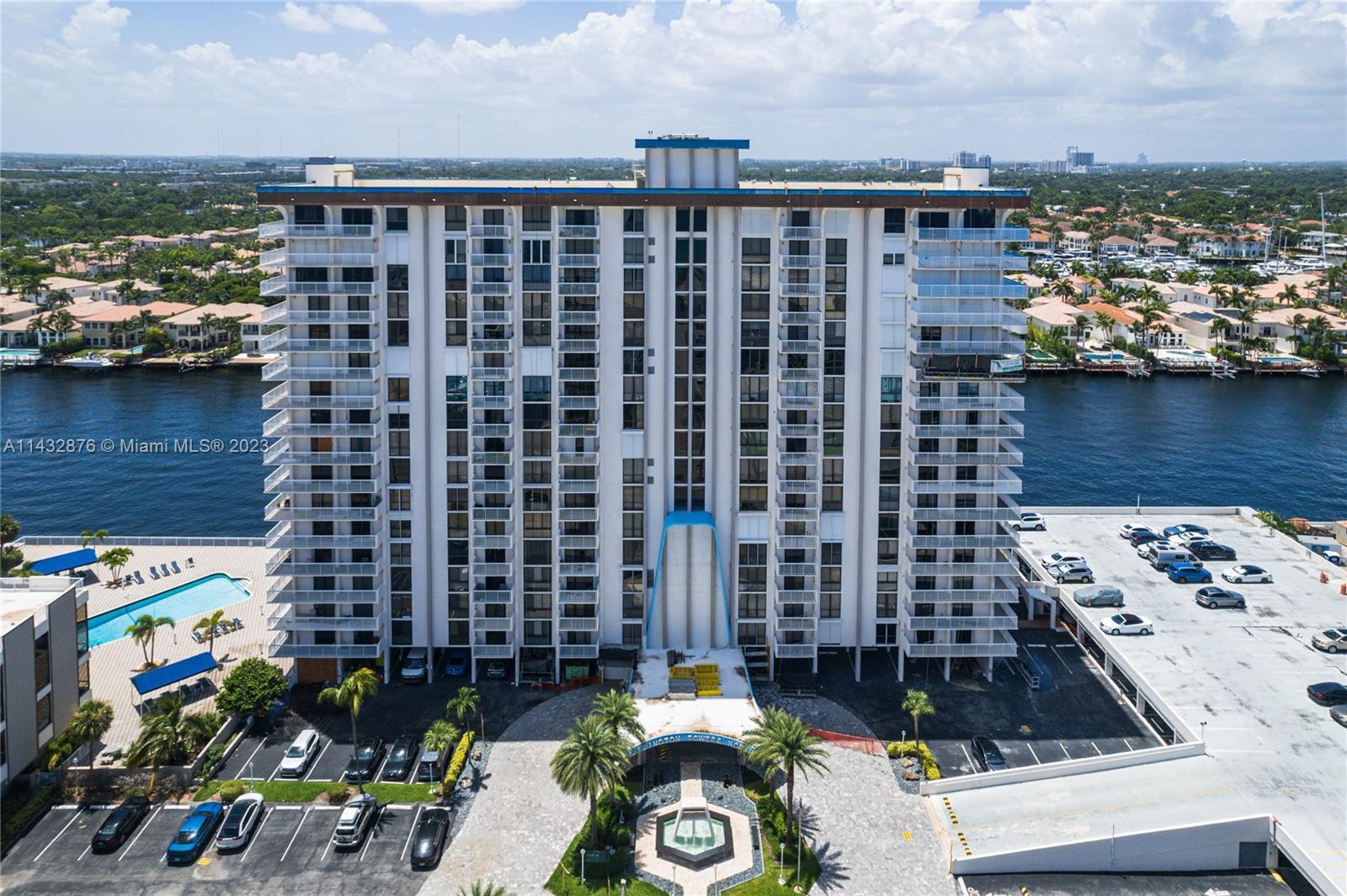 Photo of 1500 S Ocean Dr #9G in Hollywood, FL