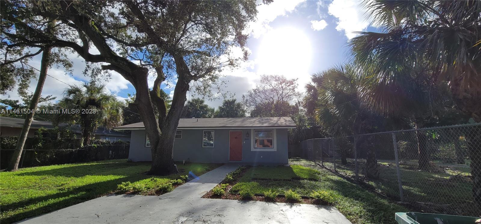 Photo of 2842 Washington Dr in Fort Lauderdale, FL