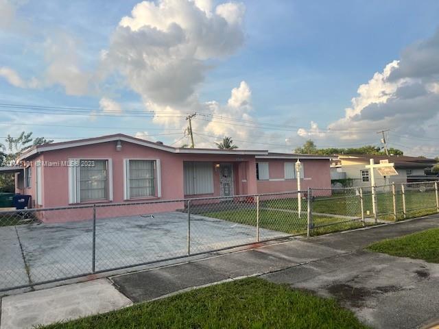 Photo of 5281 NW 180 Ter in Miami Gardens, FL