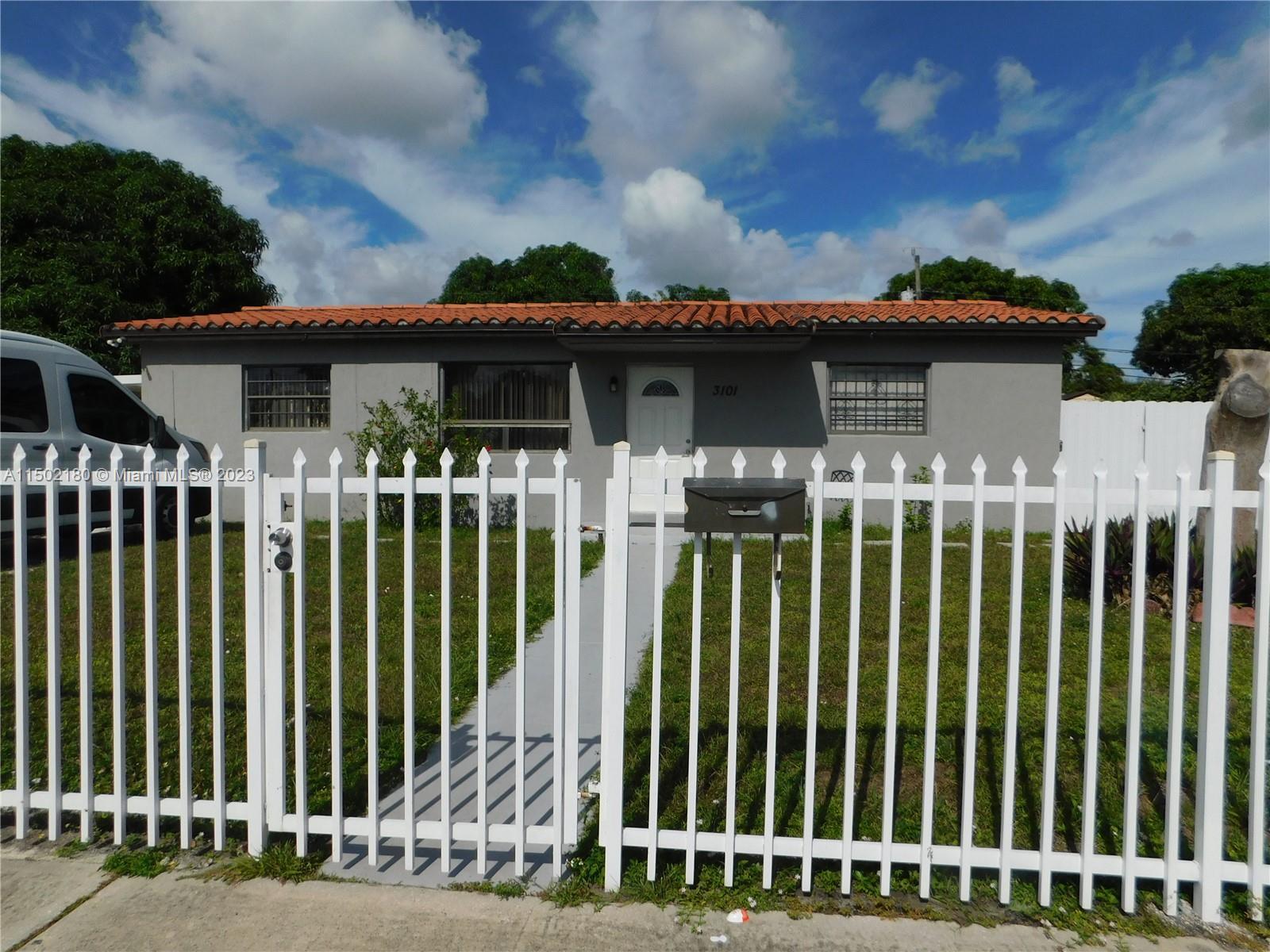Photo of 3101 NW 210 Ter in Miami Gardens, FL