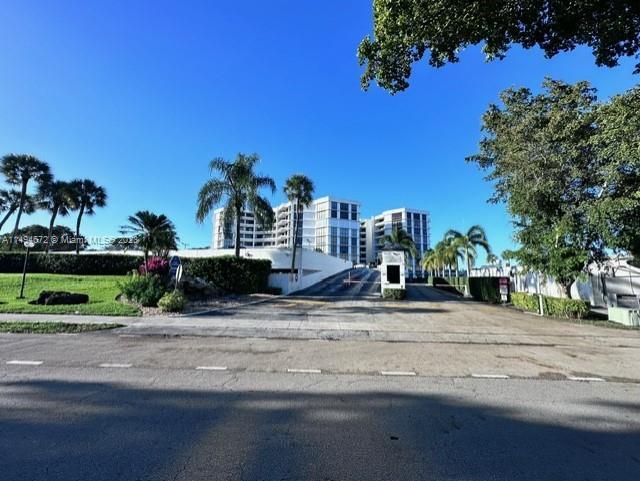 Photo of 13951 Kendale Lakes Cir #908A in Miami, FL