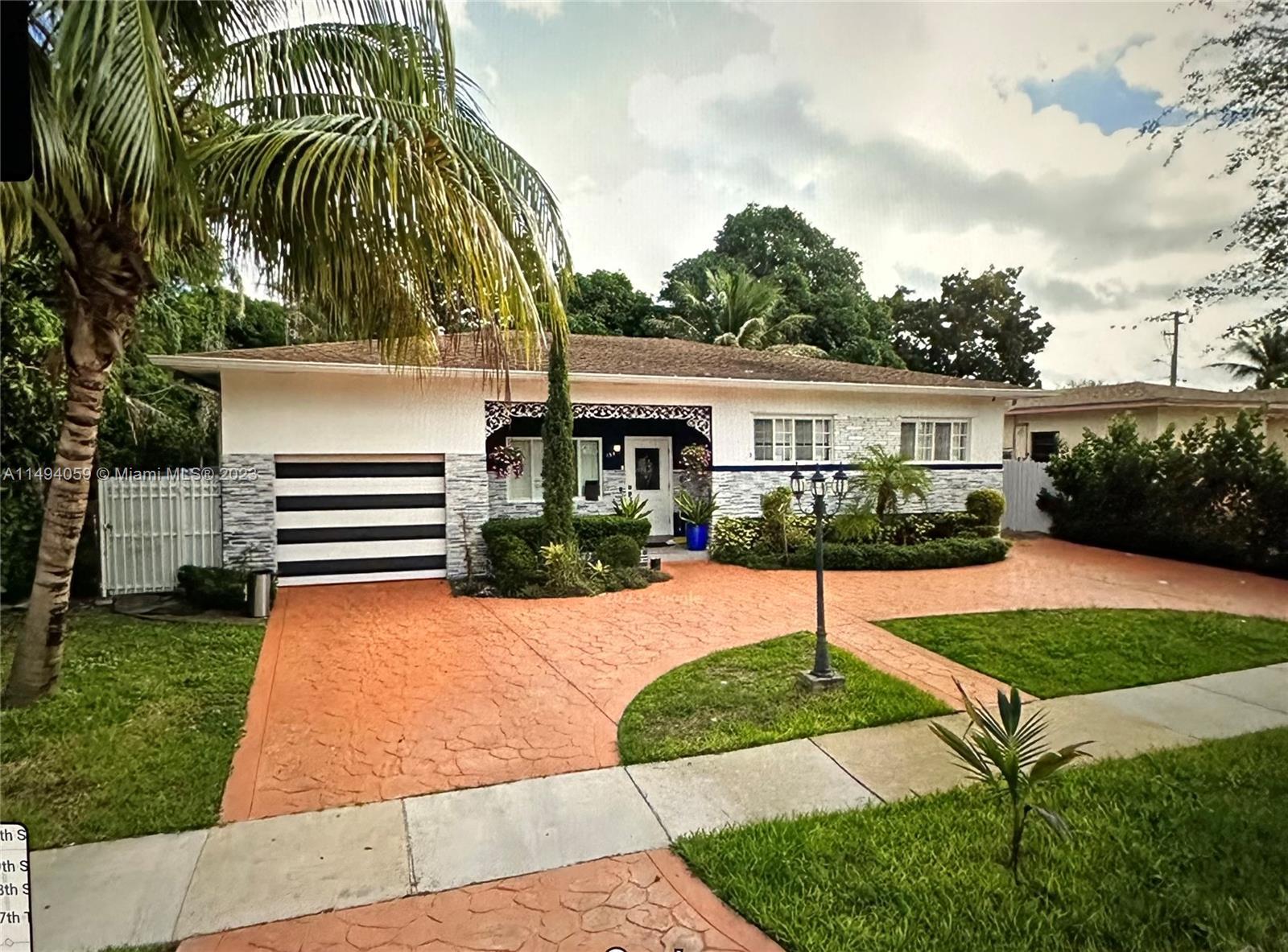 Photo of 15811 NE 15th Ave in North Miami Beach, FL