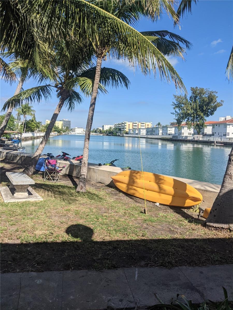 Photo of 7757-7751-7741-7735 Hawthorne Ave (Waterfront) in Miami Beach, FL