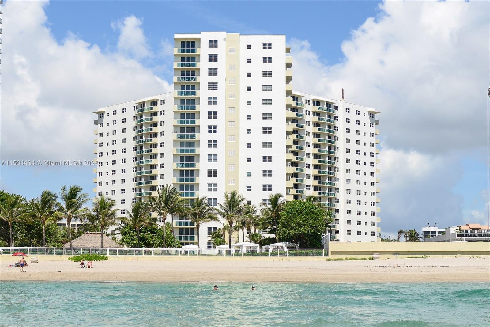 Photo of 3001 S Ocean Dr #1639 in Hollywood, FL