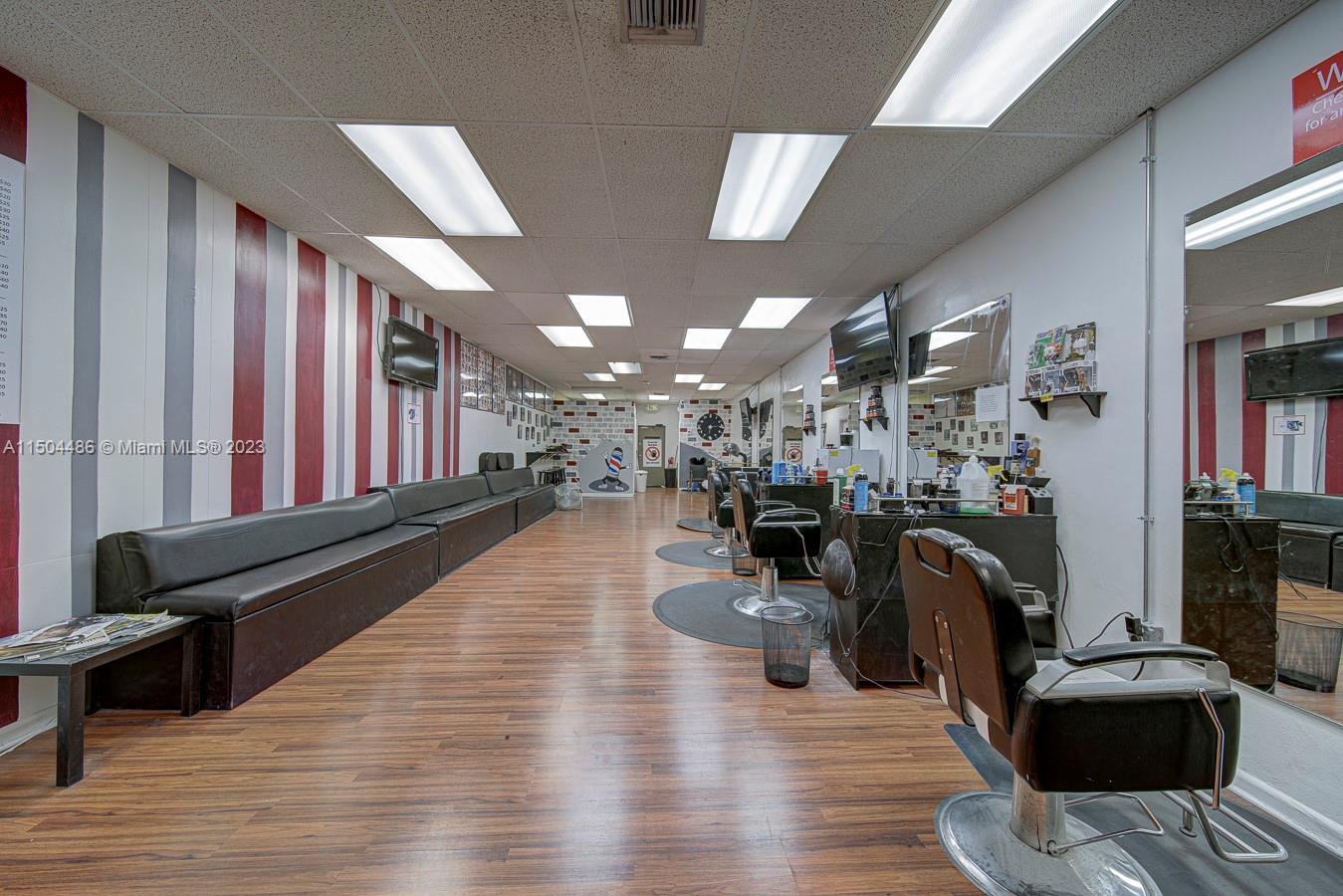 Photo of Barbershop For Sale In Biscayne Blvd in North Miami, FL