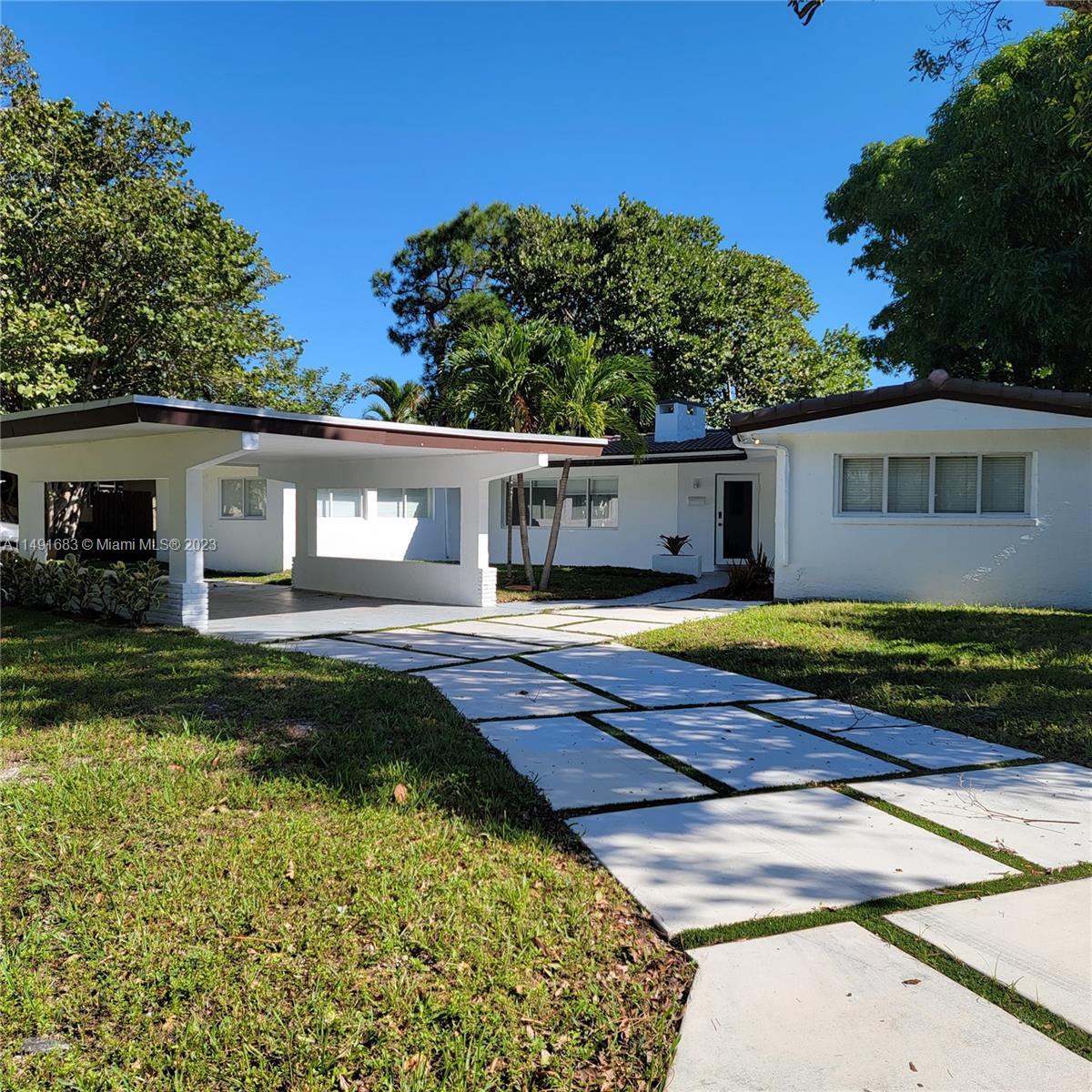 Beautiful home in the charming and private Coral Shores neighborhood. Fully renovated 3 bed 3.5 home