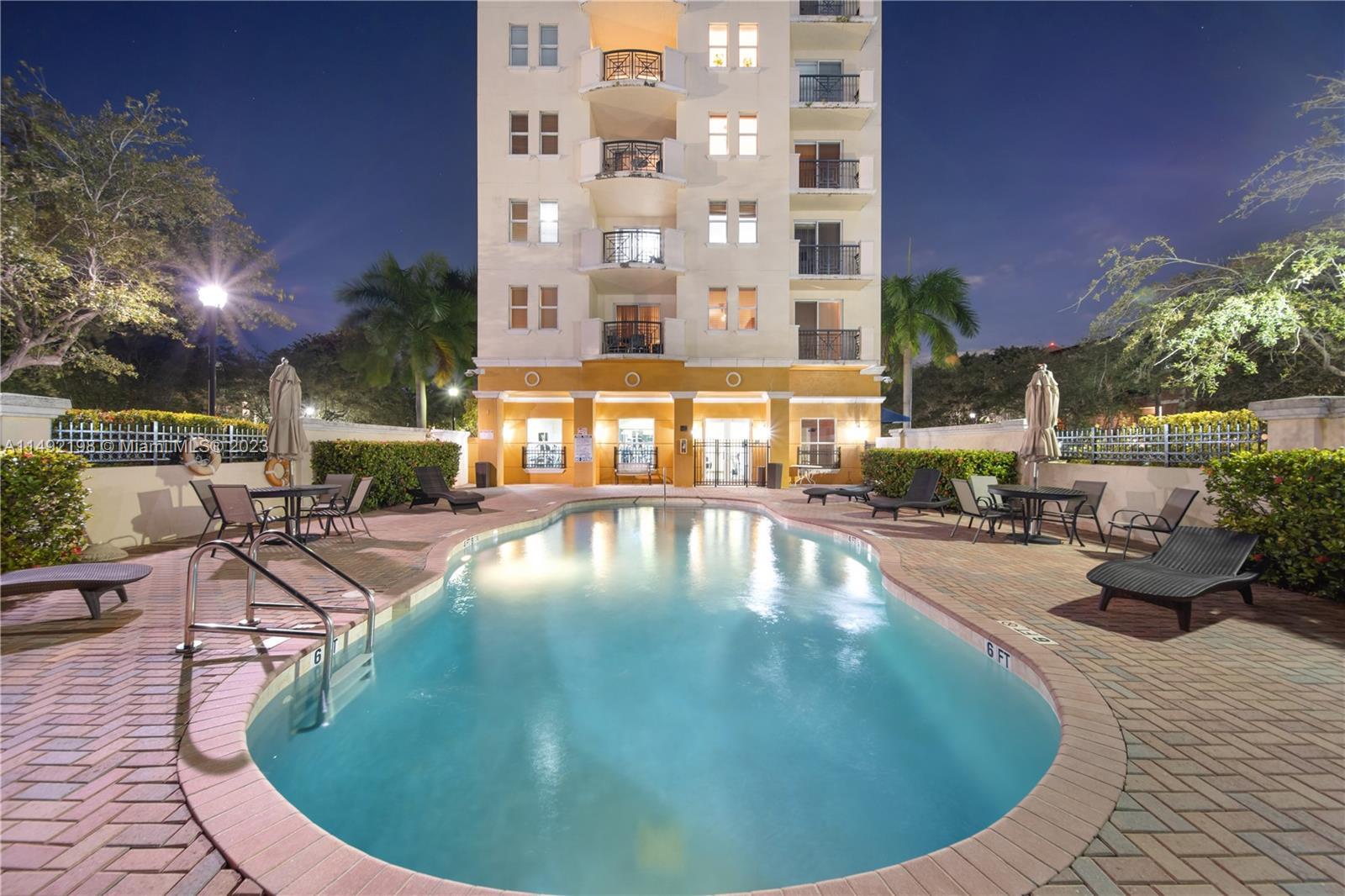 Photo of 9021 SW 94th St #304 in Miami, FL