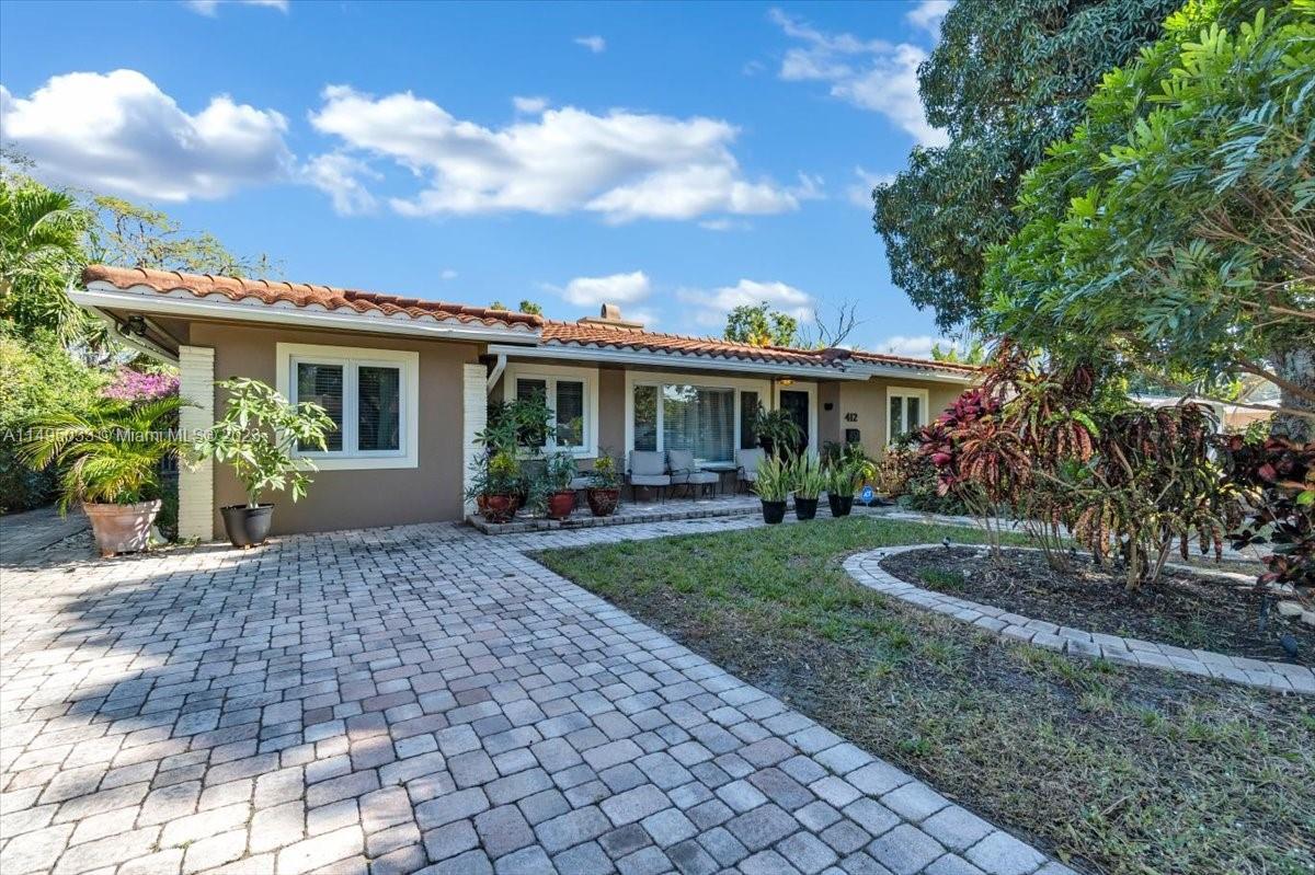 Photo of 412 NE 10th Ave in Pompano Beach, FL