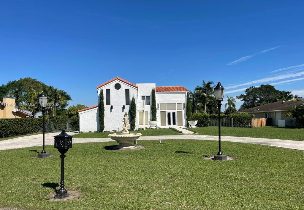 Photo of 10021 W Calusa Club Dr in Miami, FL