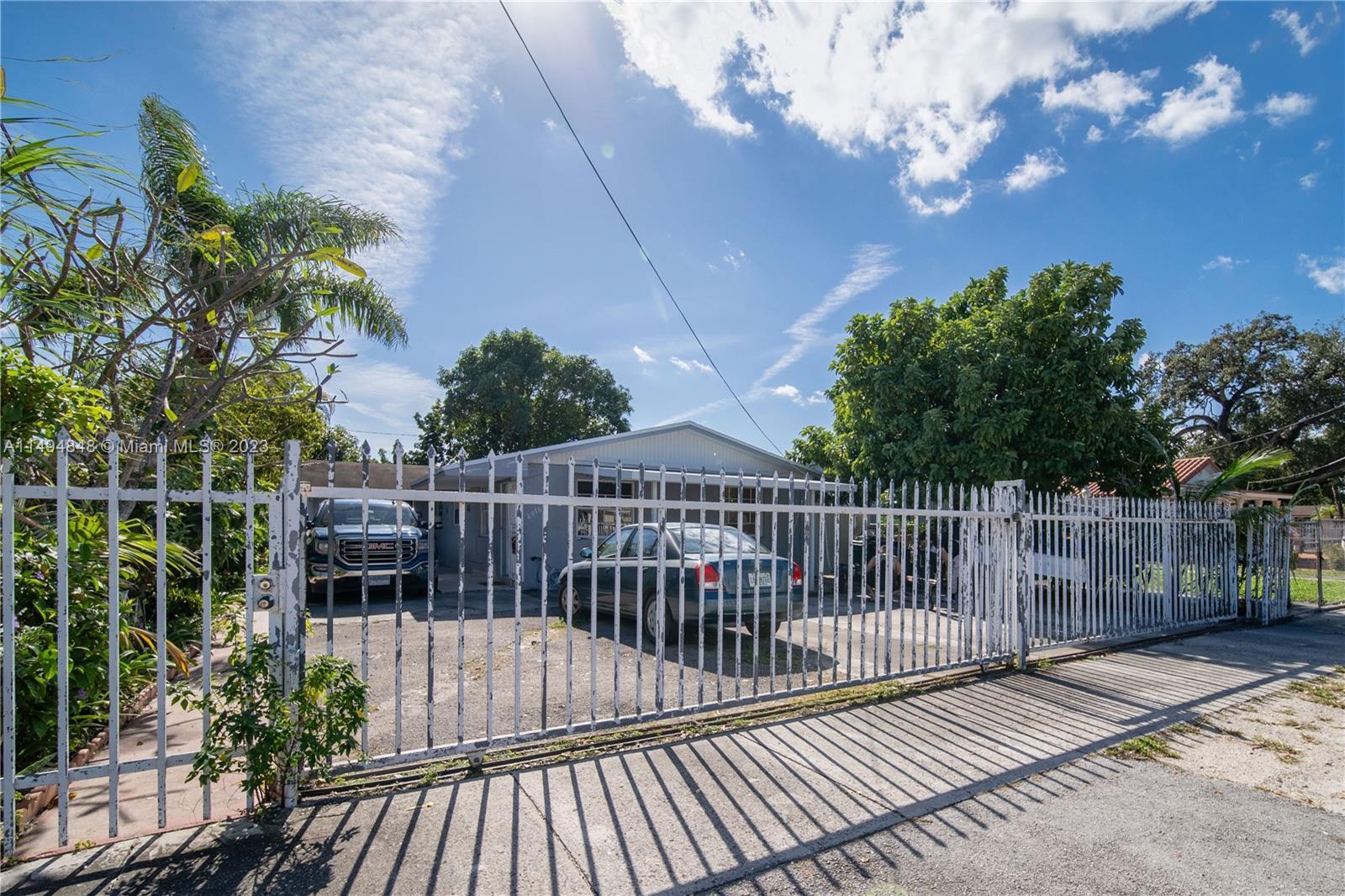 Photo of 2974 NW 29th St in Miami, FL