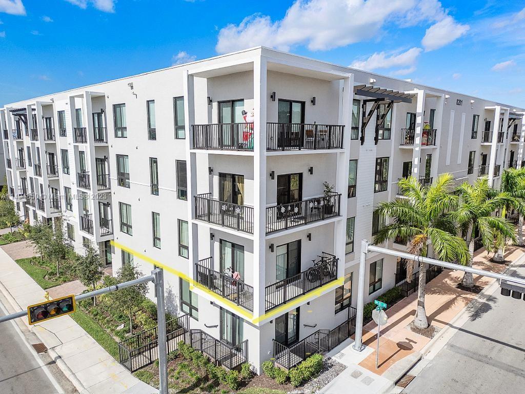 Photo of 8201 NW 41st St #D-201 in Doral, FL