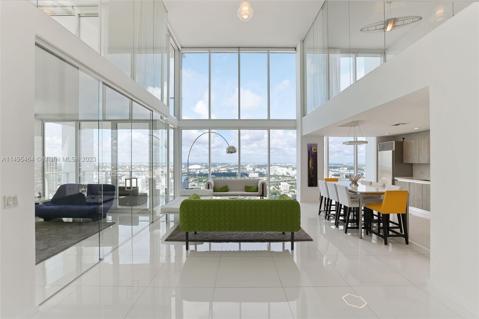 Photo of 1040 Biscayne Blvd #4207 in Miami, FL