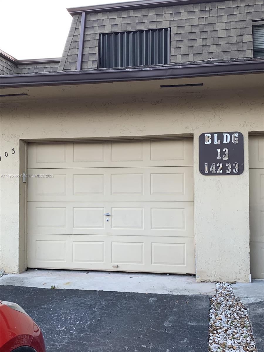 Photo of 14233 SW 94th Cir Ln #103 in Miami, FL
