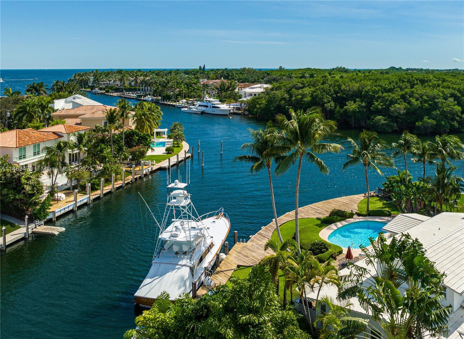 Photo of 6941 Sunrise Ct in Coral Gables, FL