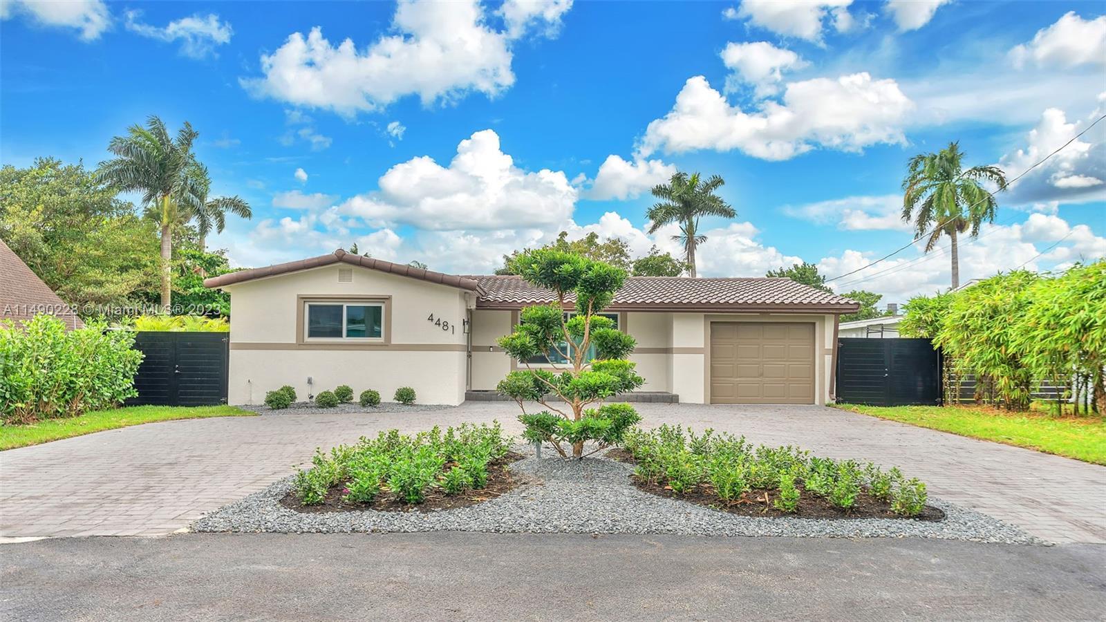 Photo of 4481 SW 34th Ter in Dania Beach, FL