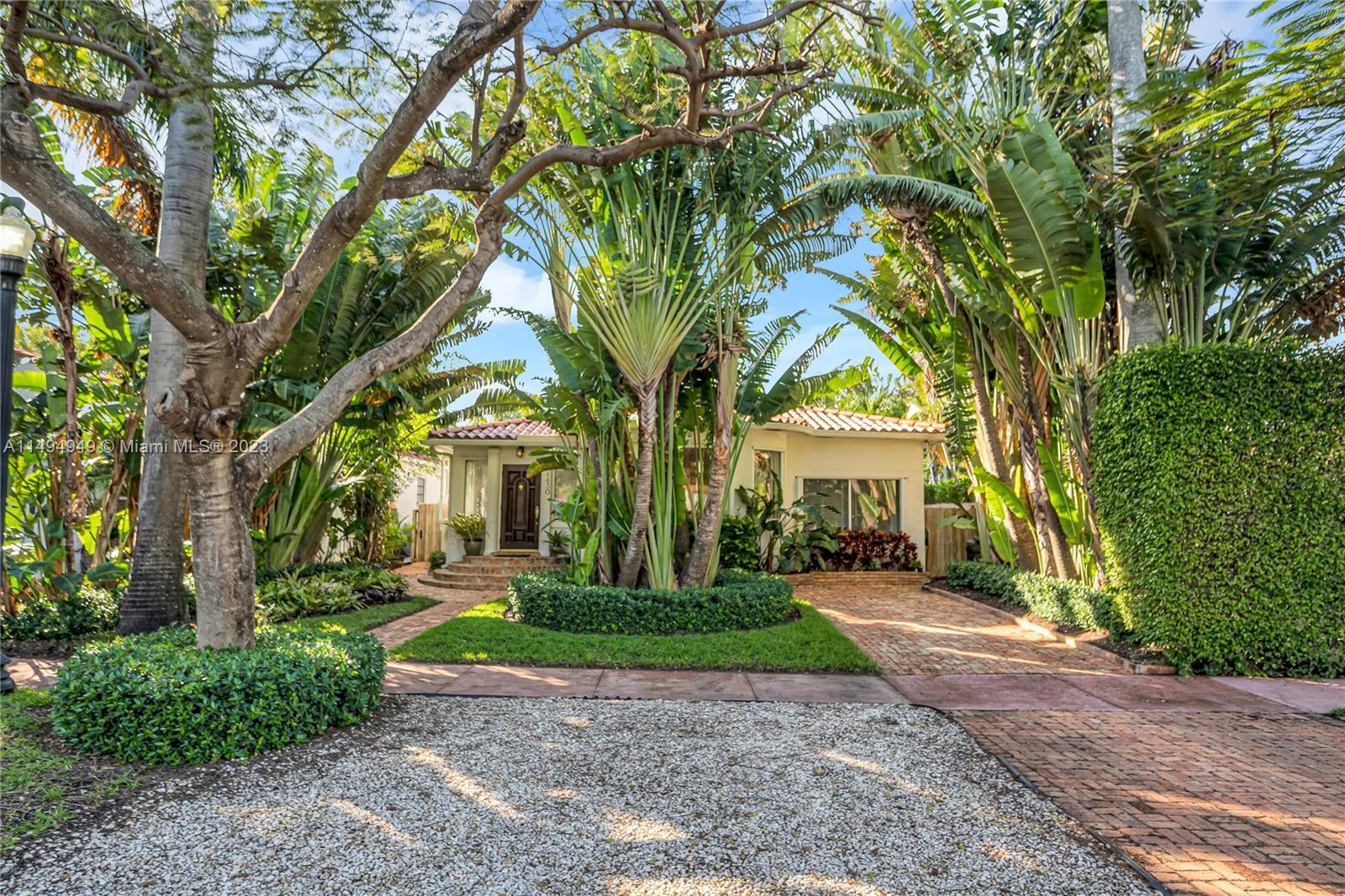 Photo of 4430 Royal Palm Ave in Miami Beach, FL
