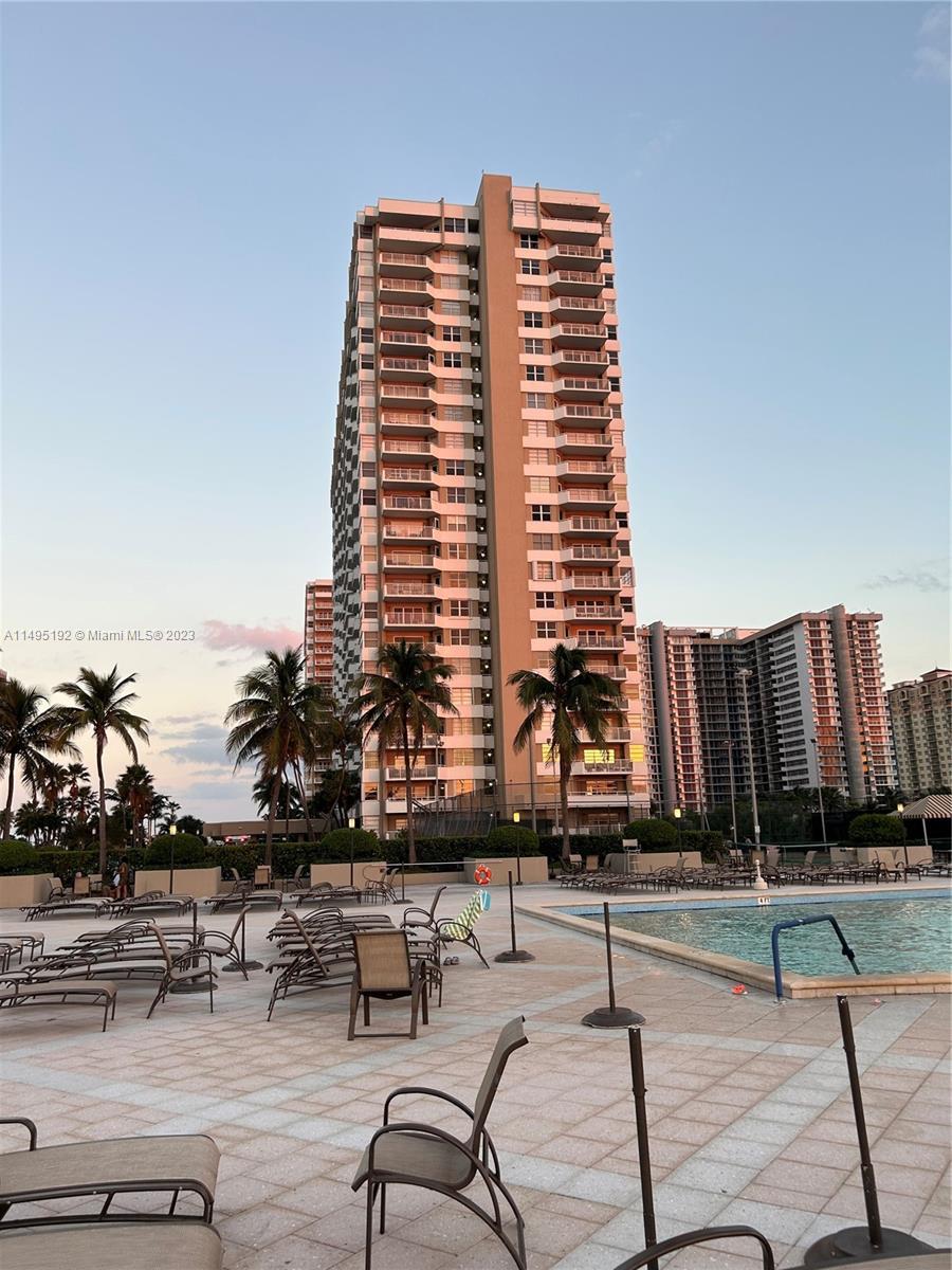 Photo of 1985 S Ocean Dr #20L in Hallandale Beach, FL