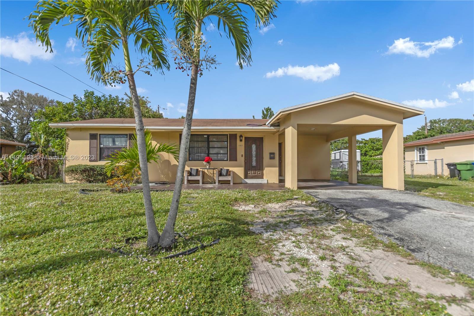 Photo of 661 SW 28th Ter in Fort Lauderdale, FL