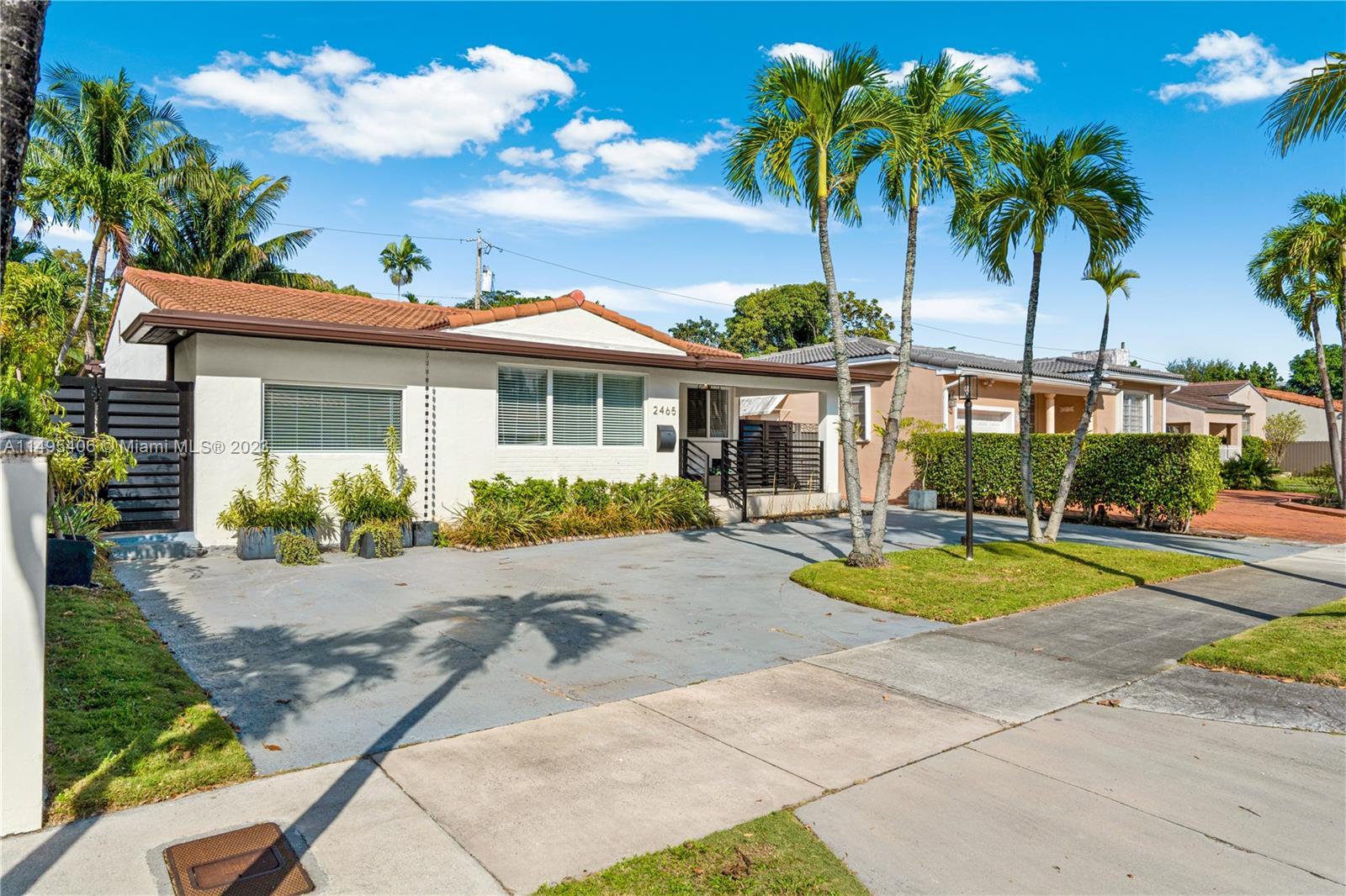 Photo of 2465 SW 21st Ter in Miami, FL