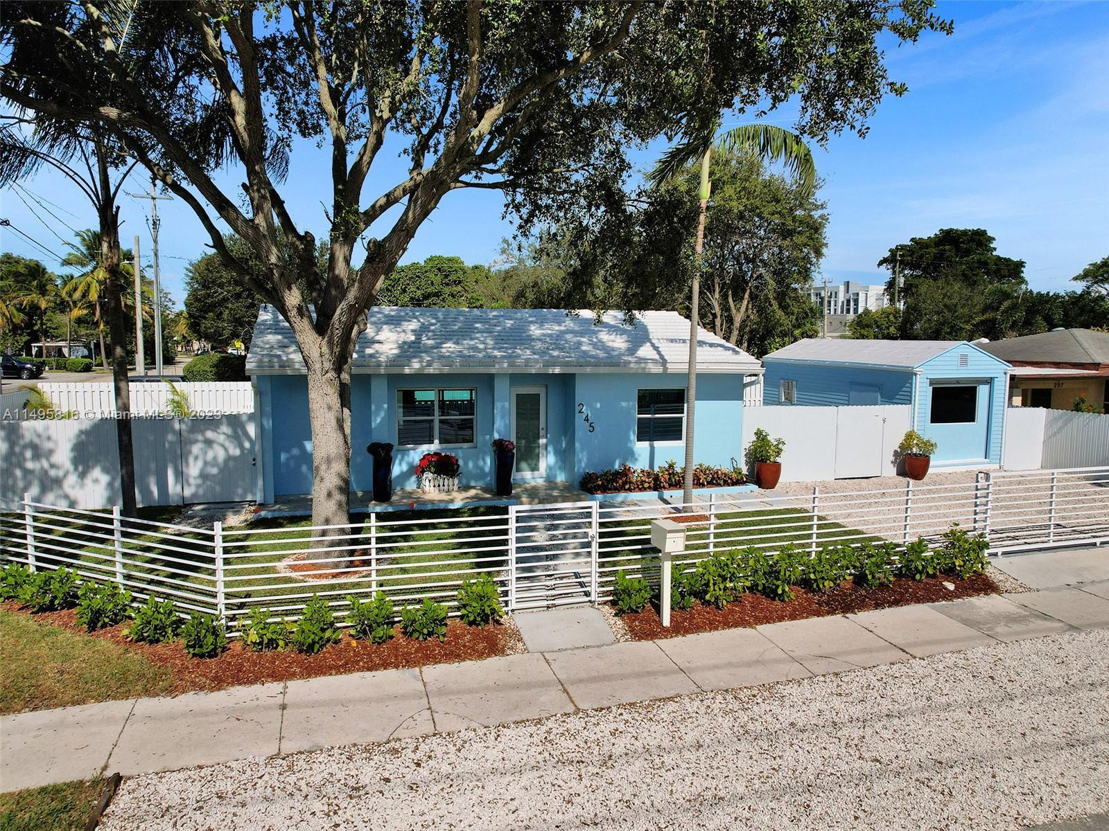 Photo of 245 SW 20th St in Fort Lauderdale, FL