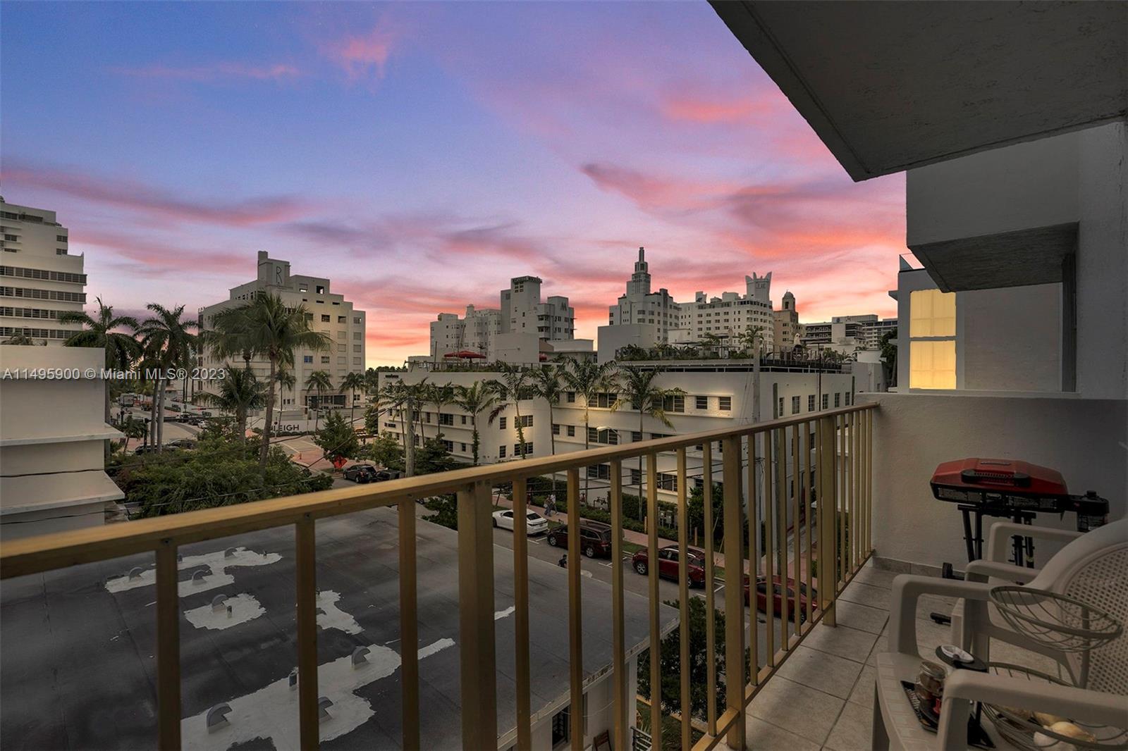 Photo of 245 18th St #504 in Miami Beach, FL