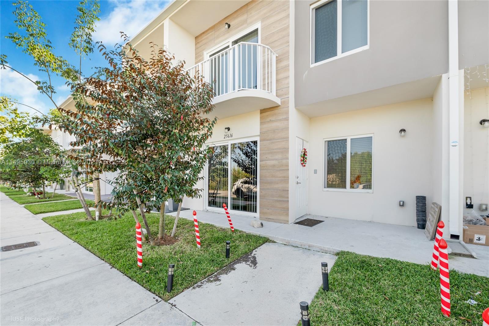 Photo of 25616 SW 143rd Path #25616 in Homestead, FL