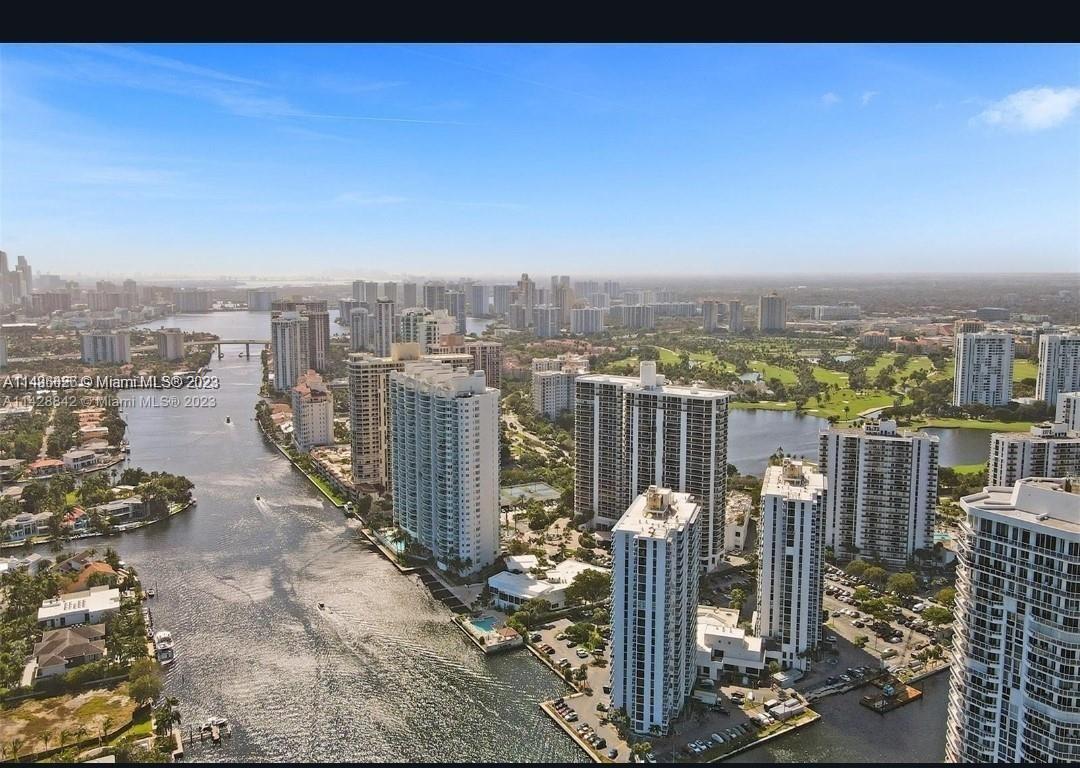 Photo of 20505 E Country Club Dr #937 in Aventura, FL