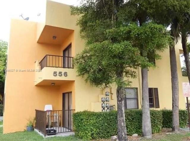 Photo of 556 NW 114th Ave in Sweetwater, FL