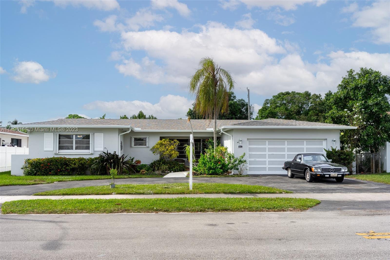 Photo of 17230 NE 12th Ave in Miami, FL