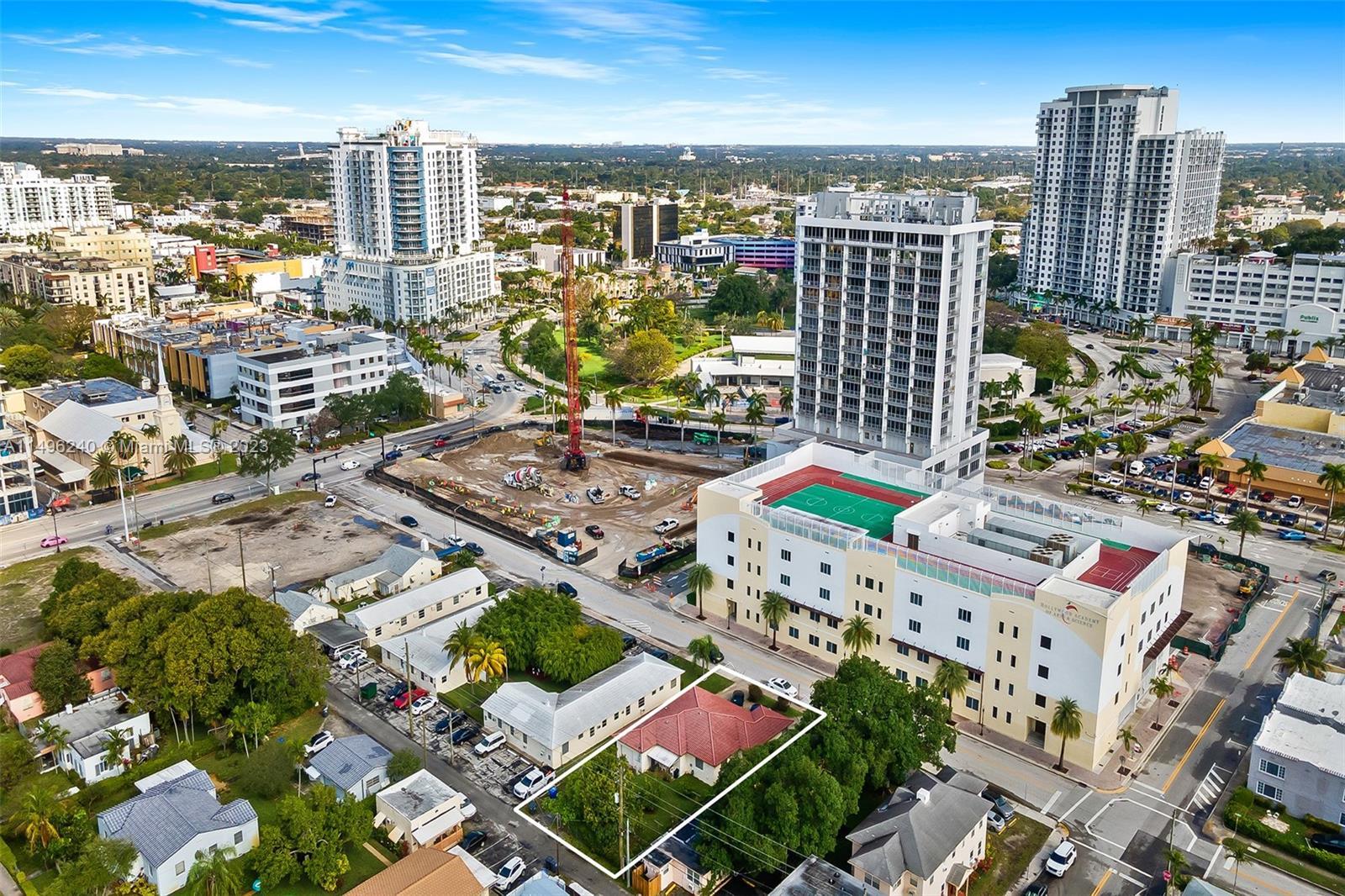 Photo of 1714 Van Buren St in Hollywood, FL