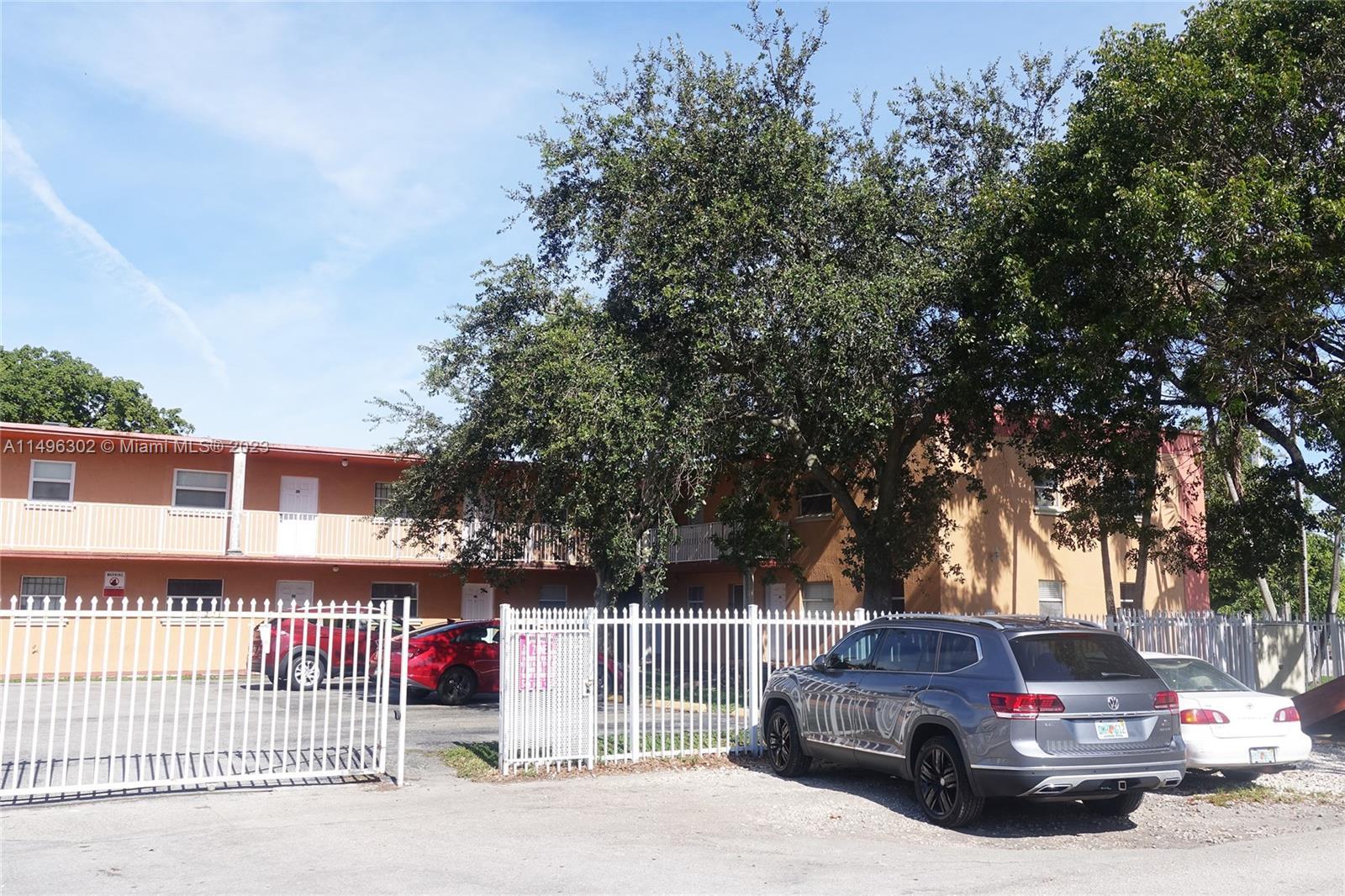 Photo of 1245 W 24th St #218 in Hialeah, FL