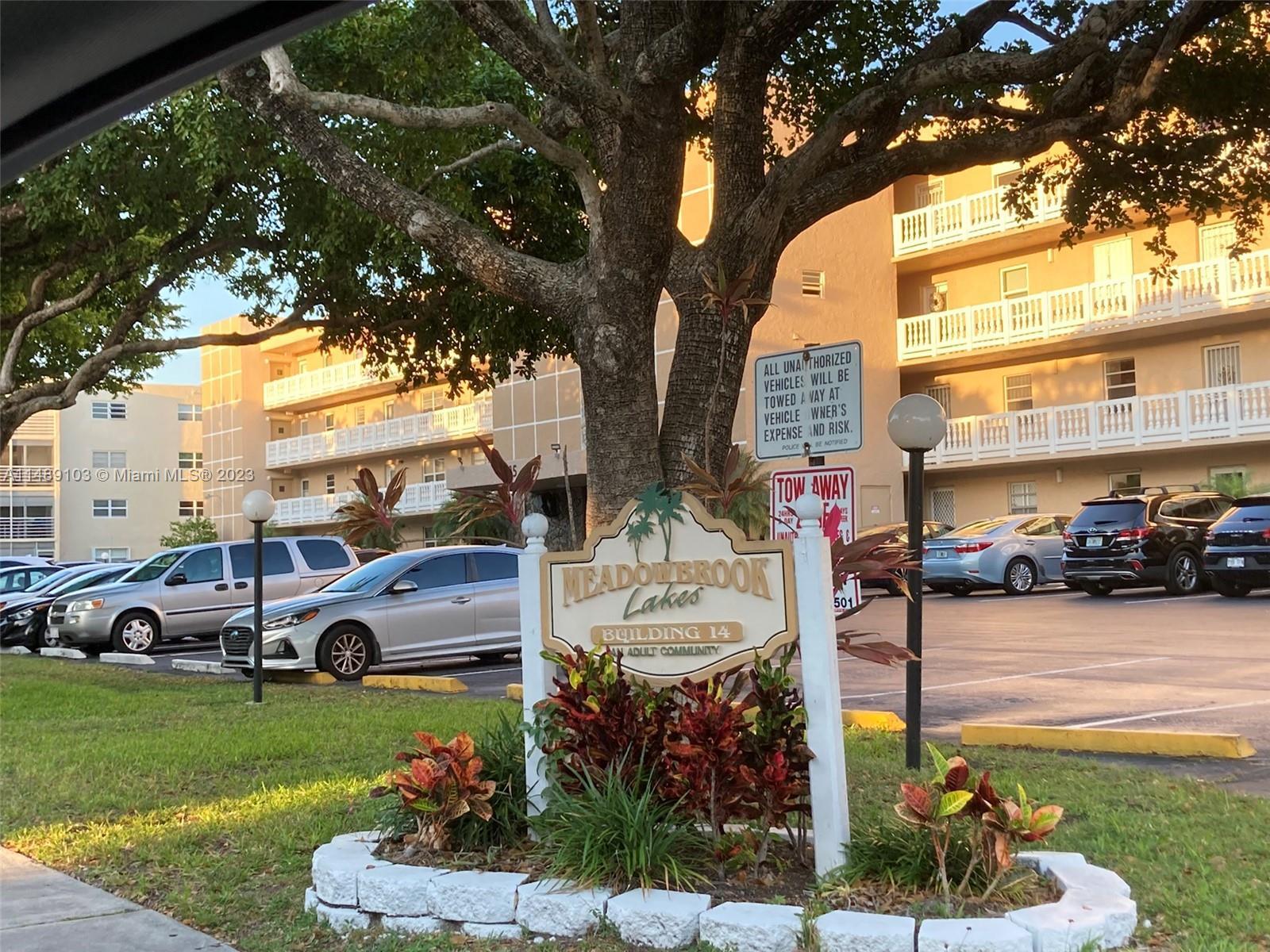 Photo of 1025 SE 4th Ave #108 in Dania Beach, FL