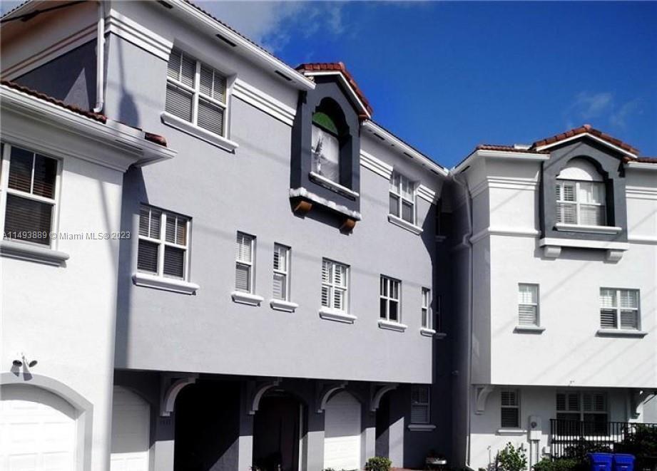 Photo of 1835 N Dixie Hwy in Fort Lauderdale, FL