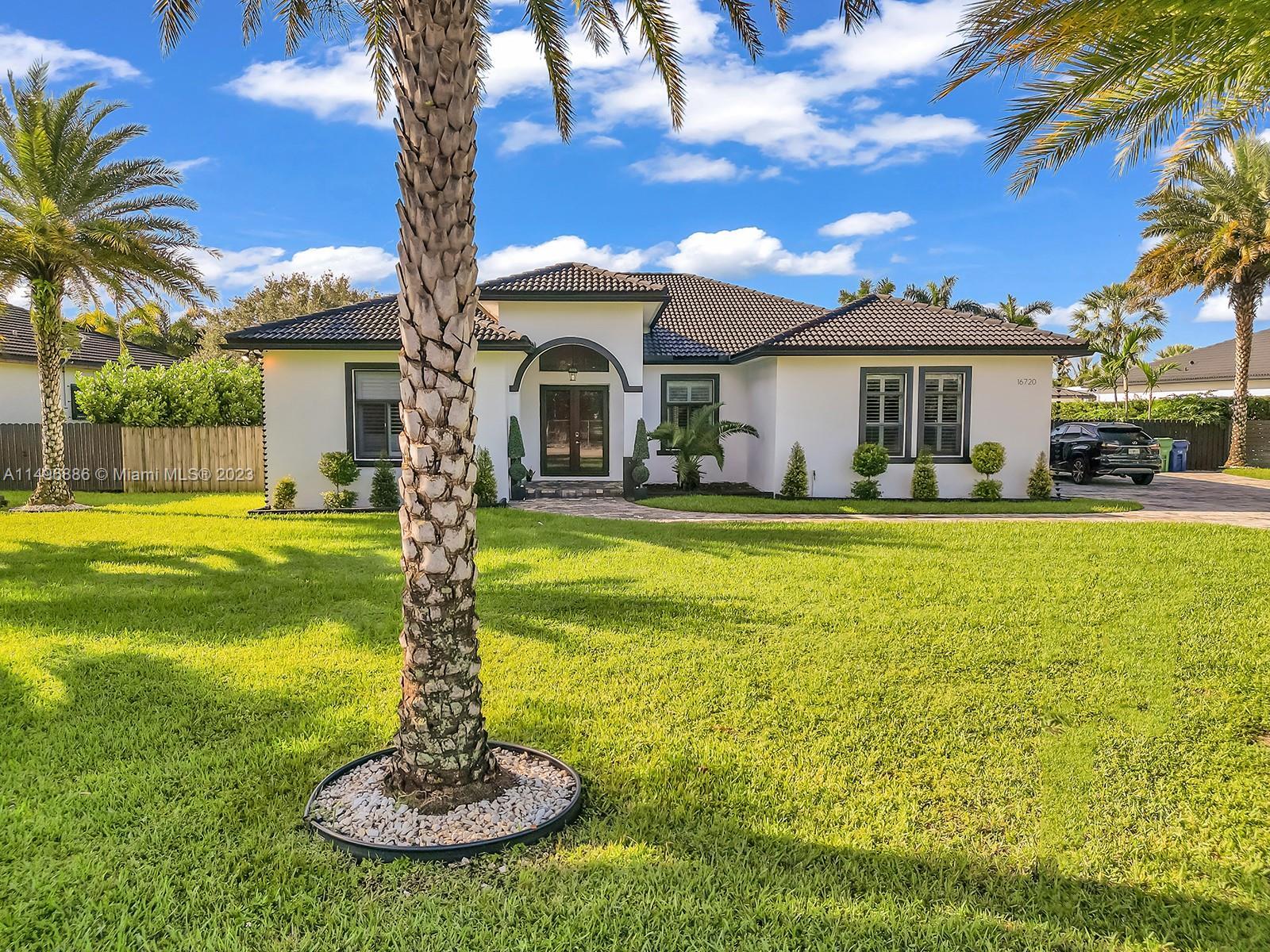 Photo of 16720 SW 294th St in Homestead, FL