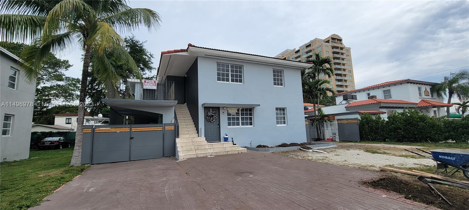 Photo of 3711 SW 27th Ter in Miami, FL