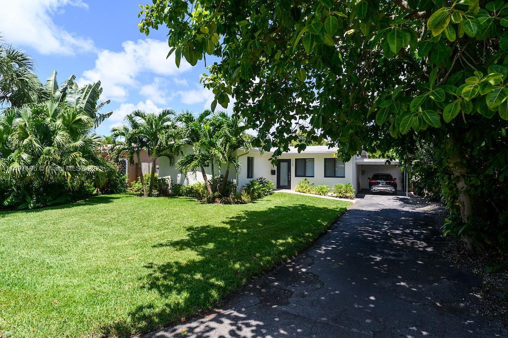 Photo of 1737 NE 7th Ter in Fort Lauderdale, FL