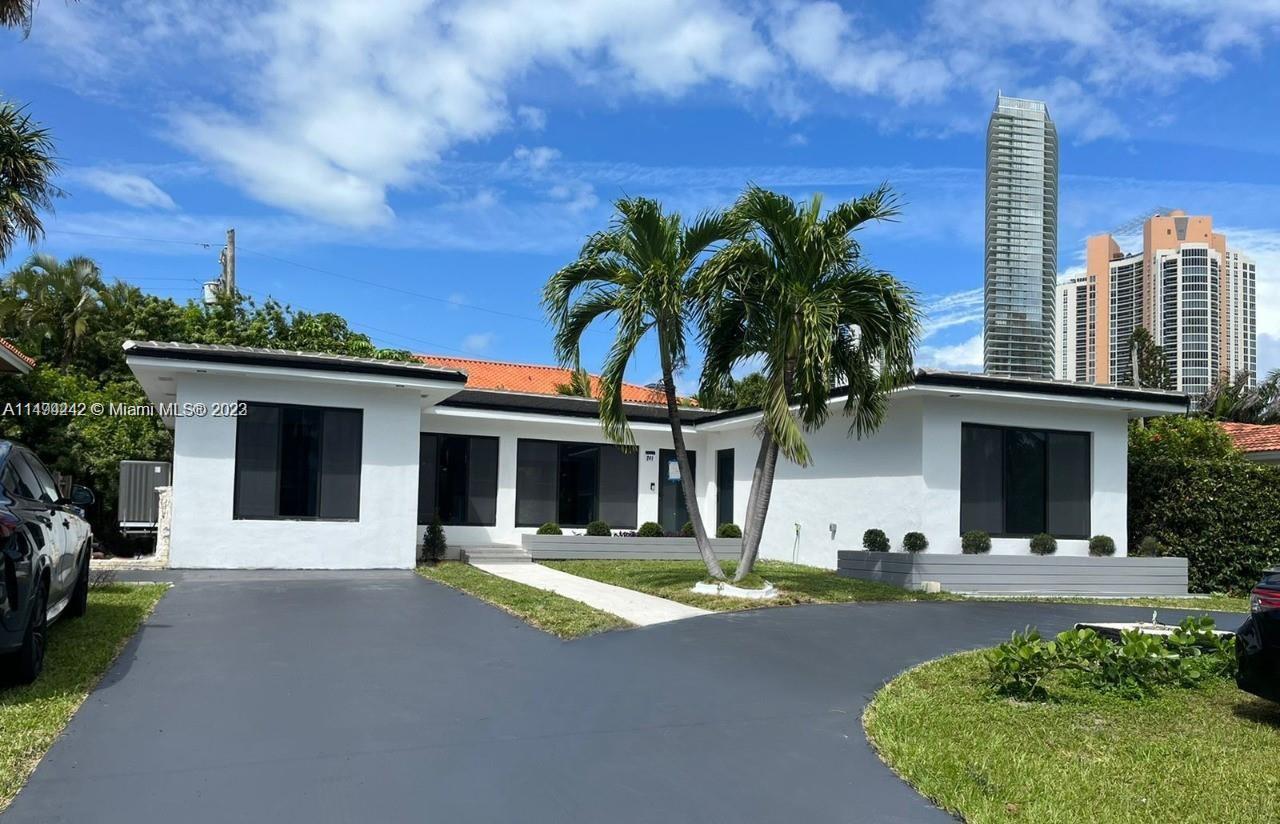Photo of 241 186th St in Sunny Isles Beach, FL