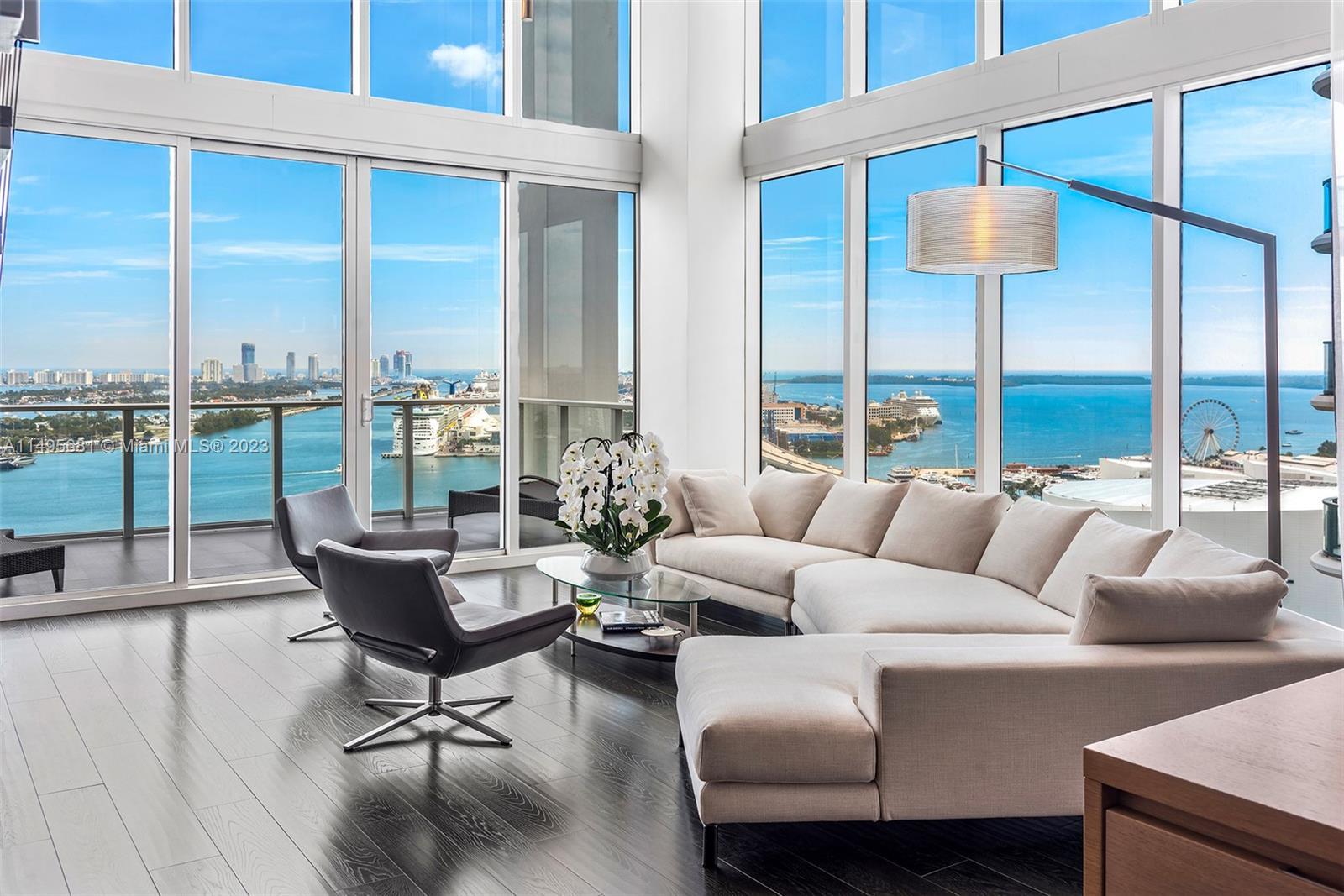 Photo of 1040 Biscayne Blvd #2501 in Miami, FL