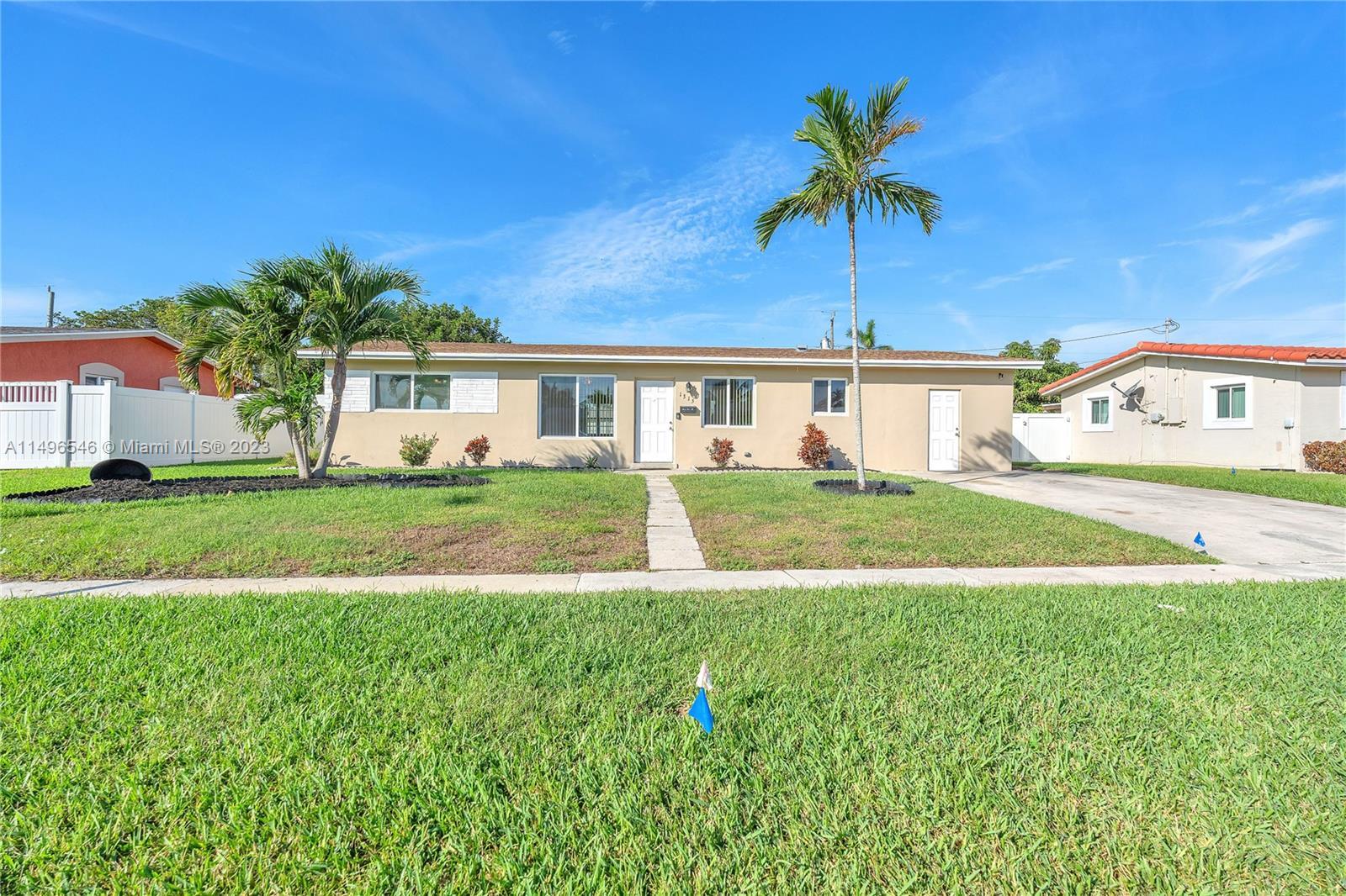 This home located in the desirable Fairlawn community of East Deerfield Beach is ready for its new h