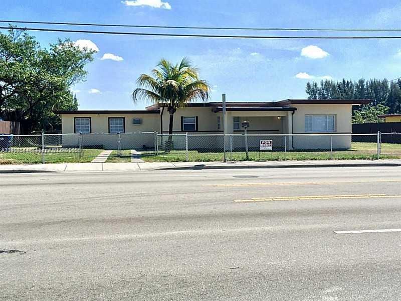Photo of 11015 NW 17th Ave in Miami, FL