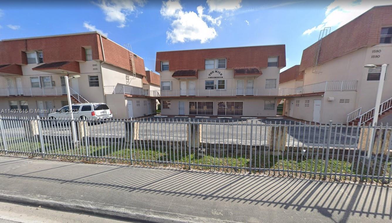 Photo of 1560 W 46th St #116 in Hialeah, FL